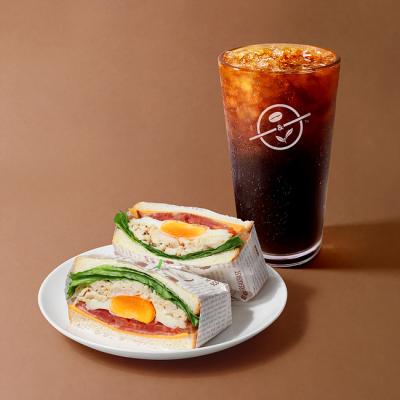 커피빈 아메리카노 (S) + B.L.T 치킨 샌드위치